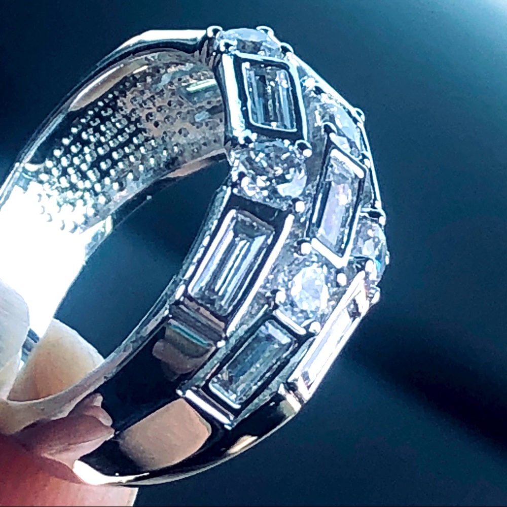 Sterling Silver and Swarovski Crystals Ring